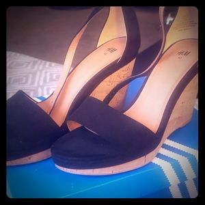 Shoes/ wedges